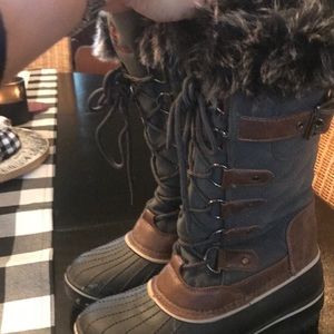 Winter boots